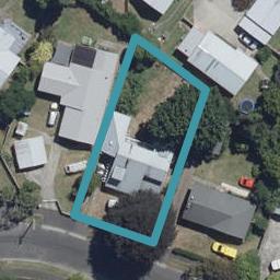 18 Forth Crescent, Glenview, Hamilton