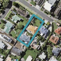 2/1 Rarere Road, Hauraki, Auckland