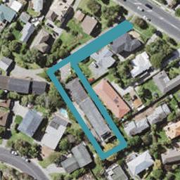 3/218 East Coast Road, Forrest Hill, Auckland
