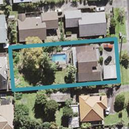 9 Harrybrook Road, Green Bay, Auckland