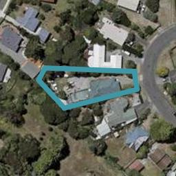 18 Freyberg Crescent, Waikanae Beach, Waikanae