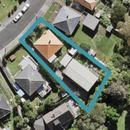 1/7 De Luen Street, Point Chevalier, Auckland