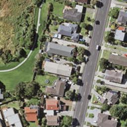 2/123 Prince Regent Drive, Half Moon Bay, Auckland