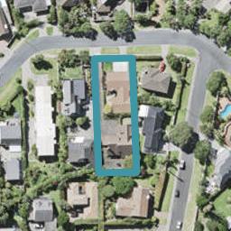 2/9 Whitby Crescent, Mairangi Bay, Auckland