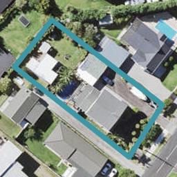 6 Marine Parade, Mellons Bay, Auckland