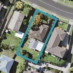 27 Advene Road, Cockle Bay, Auckland