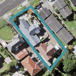 2/79 Sale Street, Howick, Auckland