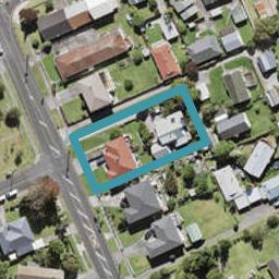 77 Flanshaw Road, Te Atatu South, Auckland