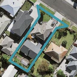 2/20A Melrose Road East, Hillsborough, Auckland