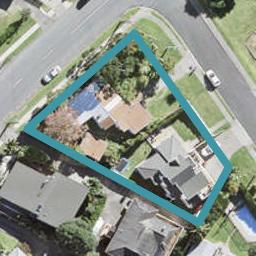 2/41 Deep Creek Road, Waiake, Auckland
