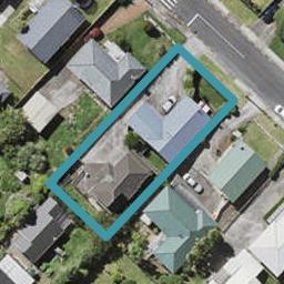 2/12 Tonkin Drive, Sunnynook, Auckland