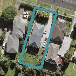 2/28 Raleigh Road, Northcote, Auckland
