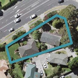 2/446 East Coast Road, Windsor Park, Auckland