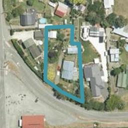 5 School Road, Riverlands
