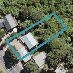 19 Causeway Road, Surfdale, Waiheke Island