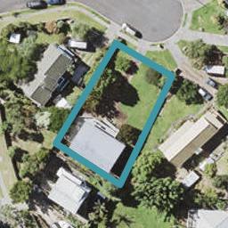 1/4 Louise Place, Browns Bay, Auckland