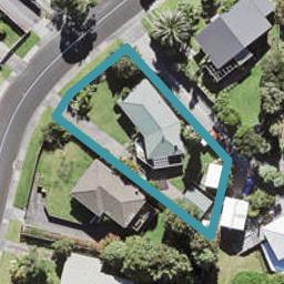 14 Lantana Road, Green Bay, Auckland