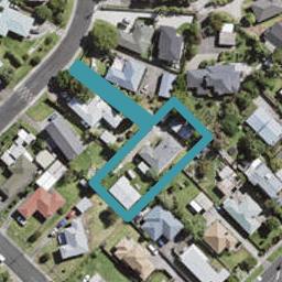 2/7 Statesman Street, Henderson, Auckland