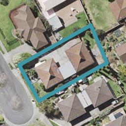 2/4 Tromie Place, Highland Park, Auckland