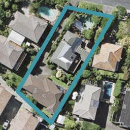 1/2 Rahopara Street, Castor Bay, Auckland