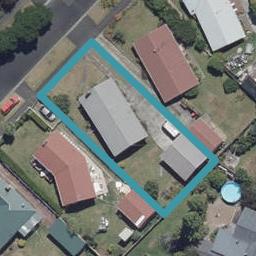 32 Lewis Street, Glenview, Hamilton