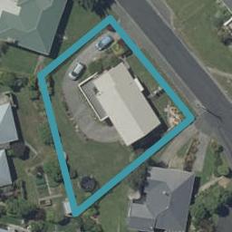 27 Bayne Terrace, Macandrew Bay, Dunedin