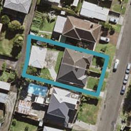 2/5 Dudding Avenue, Northcote, Auckland