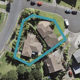 2/16 Witheford Drive, Bayview, Auckland