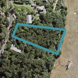 22 Albert Crescent, Ostend, Waiheke Island