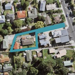 2/99A View Road, Sunnyvale, Auckland