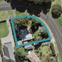 9B Kiwi Esplanade, Mangere Bridge, Auckland