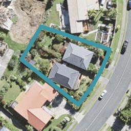 2/123 Stapleford Crescent, Browns Bay, Auckland