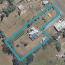 12 Besley Lane, Cave