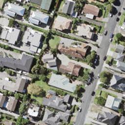 2/7 Sylvan Park Avenue, Milford, Auckland