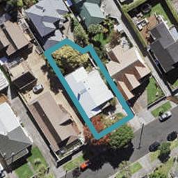9 Smale Street, Point Chevalier, Auckland