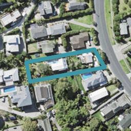 2/296 Beach Road, Campbells Bay, Auckland