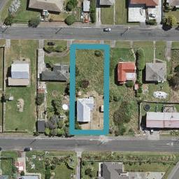 11 Theodore Street, Bluff