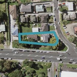 1/2 Woodall Place, Totara Vale, Auckland