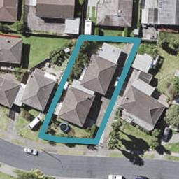 2/4 Cairngorm Place, Highland Park, Auckland