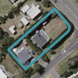 10 Rauparaha Street, Waikanae Beach, Waikanae
