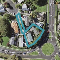 2/23 Lochend Place, Highland Park, Auckland
