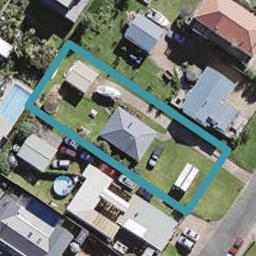 6 Blake Street, Surfdale, Waiheke Island