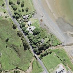 1740 East Coast Road, WHAKATIWAI, MIRANDA