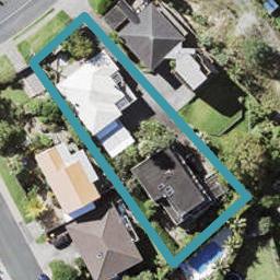 2/44 Arran Road, Browns Bay, Auckland