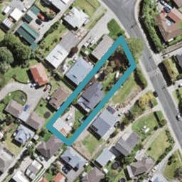 33 Parrs Cross Road, Henderson, Auckland