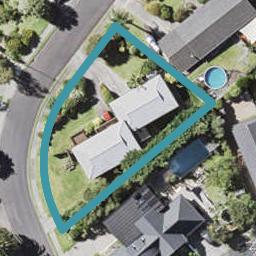 1/3 Montressor Place, Mellons Bay, Auckland