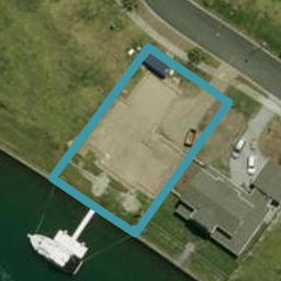 5 Fred Carr Place, One Tree Point