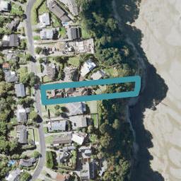 2/121 Pah Road, Cockle Bay, Auckland
