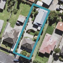 12 Beaubank Road, Kelston, Auckland