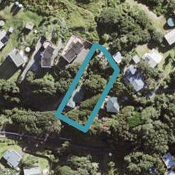 35 Beach Valley Road, Piha